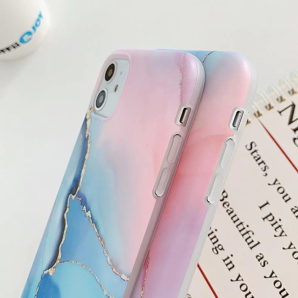 Retro Marble Matte Case