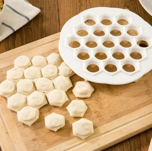 Kitchen Dumpling Mold Maker - 19 Holes