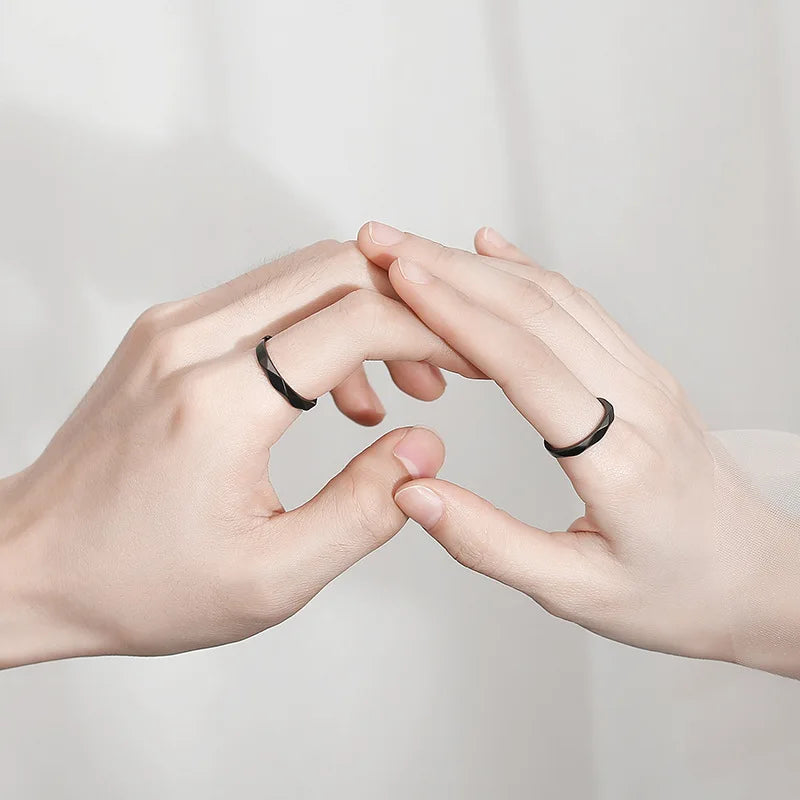 Fashion Black White Ring Geometric Irregularities Smooth Couple Adjustable Rings Simplicity Student Party Jewelry