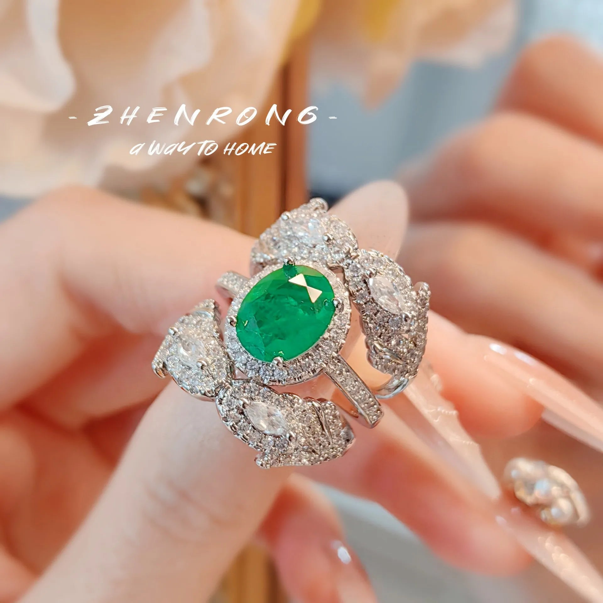 Dazzling Emerald/Red Corundum Rings For Women Delicate Silver Color Wedding Ring 2 Piece Sets Engagement Jewelry For Women